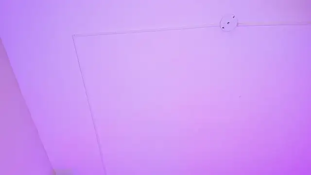 MelanieHillss online show from June 13, 4:43 am