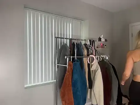 meggsworld online show from October 29, 2:19 pm