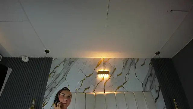 EvaMillins online show from December 20, 4:08 am