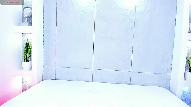 Snapshot of MiaMistrex chatting on September 25, 4:38 am MiaMistrex online show from September 25, 4:38 am