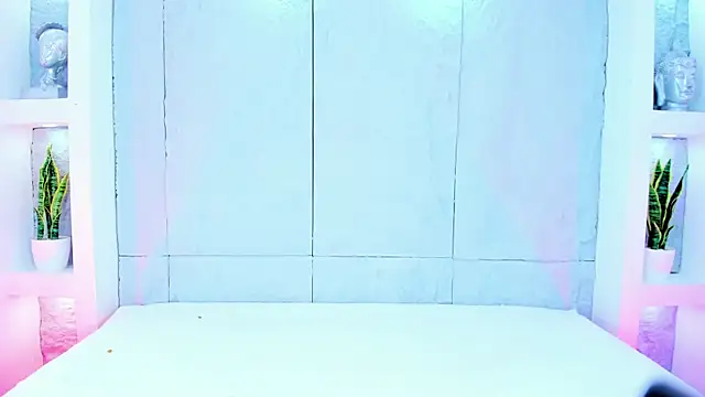 Snapshot of MiaMistrex chatting on October 7, 4:09 am MiaMistrex online show from October 7, 4:09 am