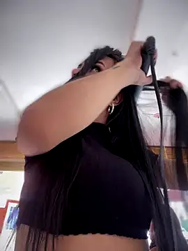 Naatalia online show from October 24, 5:20 pm