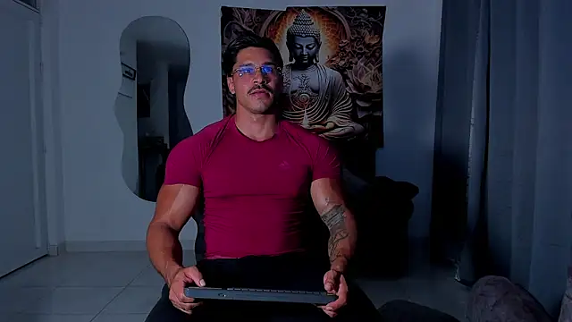 Valentino Dosantos  online show from November 21, 10:52 pm