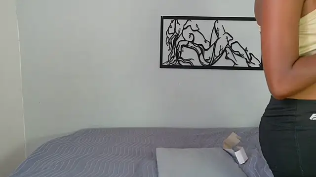 karina-lopez online show from January 14, 4:34 pm