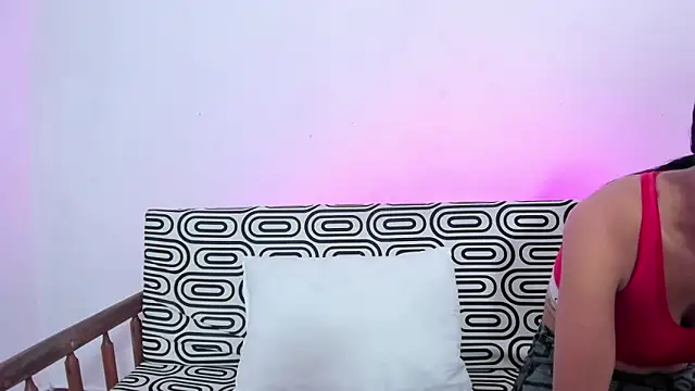 Snapshot of Extremely-Dirty-Sex chatting on February 19, 9:58 pm Extremely-Dirty-Sex online show from February 19, 9:58 pm