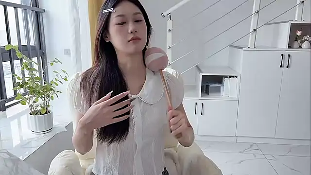 Cassie-20 online show from September 26, 2:37 am