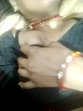 MEENA ROY online show from March 22, 5:52 pm