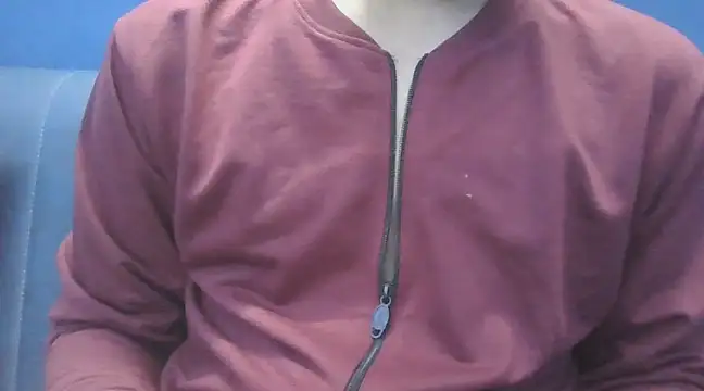 love me you online show from February 18, 5:09 am