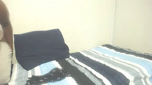 Snapshot of PinkMagic chatting on March 30, 4:08 pm PinkMagic online show from March 30, 4:08 pm