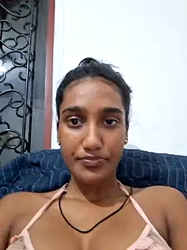 indianpink lips online show from March 5, 6:45 pm