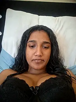 indianpink lips online show from November 15, 11:40 am