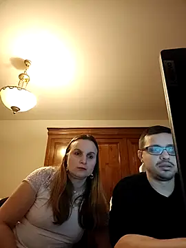 Snapshot of cpl9142 chatting on February 14, 11:31 pm cpl9142 online show from February 14, 11:31 pm