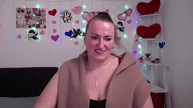 DianaMGG online show from March 2, 3:27 pm
