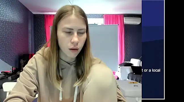 vikky s1 online show from March 12, 3:18 pm