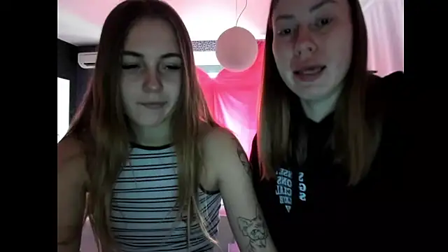 vikky s1 online show from March 19, 12:34 pm