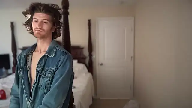 Snapshot of greekmythics chatting on November 17, 2:56 pm greekmythics online show from November 17, 2:56 pm