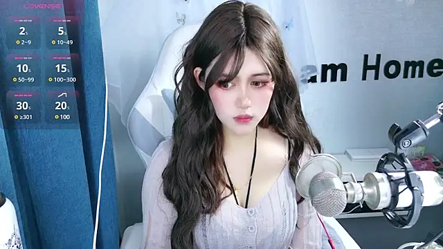 Snapshot of hanhan-baby chatting on February 25, 9:09 am hanhan-baby online show from February 25, 9:09 am