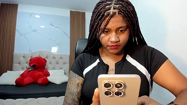 ZahraRose online show from February 16, 8:16 pm