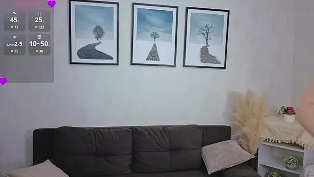 EdlaHewell online show from October 2, 11:23 pm