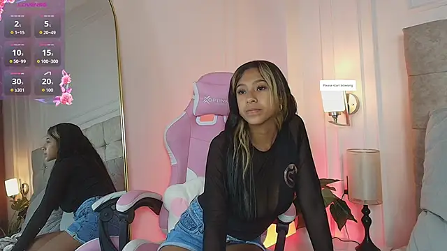 JasmineRoss 1 online show from June 8, 1:33 pm