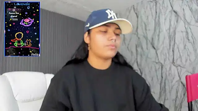 melany rouse18 online show from November 8, 6:18 pm