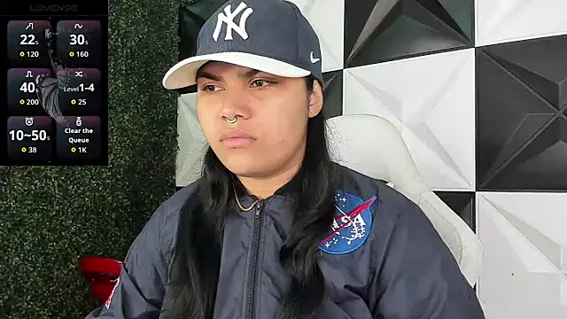 melany rouse18 online show from February 24, 10:30 pm