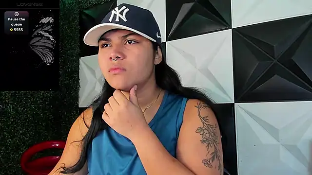 melany rouse18 online show from March 4, 3:45 am