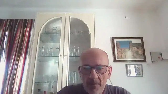 Snapshot of llopaco chatting on September 30, 9:25 am llopaco online show from September 30, 9:25 am