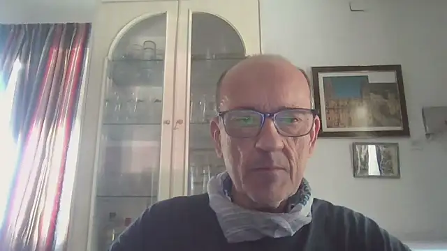 Snapshot of llopaco chatting on October 24, 11:50 am llopaco online show from October 24, 11:50 am