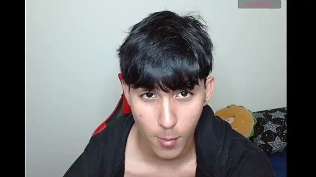 neithanzynxx online show from October 2, 8:05 pm