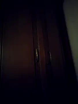 Loly2025 online show from April 1, 1:39 am