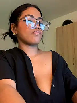 Snapshot of Dahiana_Giil chatting on September 19, 4:36 am Dahiana Giil online show from September 19, 4:36 am