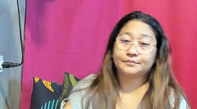 hotchubby88 online show from February 6, 12:33 am