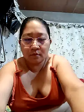 hotchubby88 online show from December 4, 11:46 pm