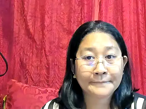 hotchubby88 online show from January 8, 11:45 am