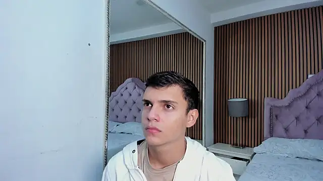 Snapshot of JacobRoberts1 chatting on September 20, 1:56 pm JacobRoberts1 online show from September 20, 1:56 pm