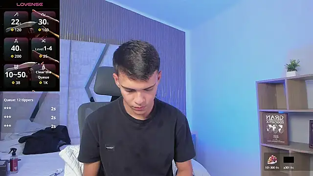 Snapshot of JacobRoberts1 chatting on October 2, 7:54 pm JacobRoberts1 online show from October 2, 7:54 pm