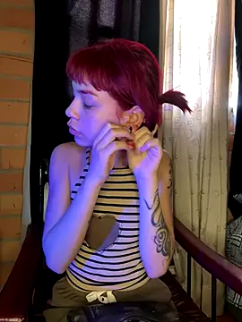 Snapshot of lily_sex-- chatting on September 17, 11:34 am lily sex-- online show from September 17, 11:34 am