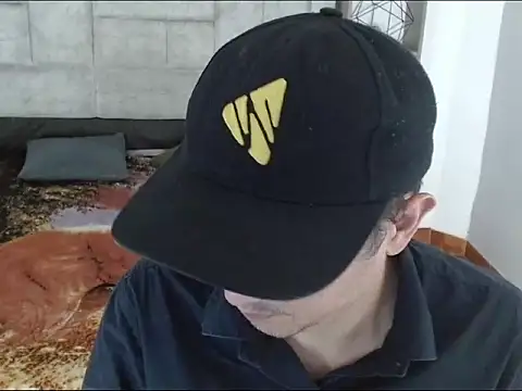 JhonTorres018 online show from March 3, 7:20 pm