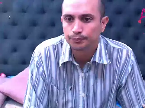 JhonTorres018 online show from April 5, 7:22 pm