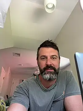 plaintreebull online show from June 4, 4:02 pm