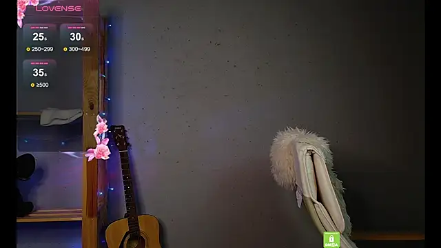 Foxy-Flame online show from March 5, 7:27 pm