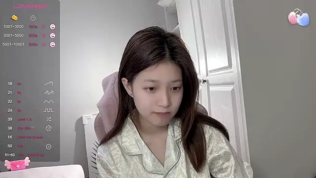 YaYa-521 online show from February 20, 10:48 pm