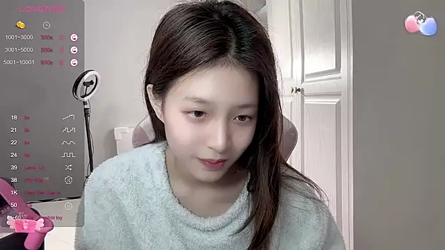 YaYa-521 online show from March 13, 5:50 pm