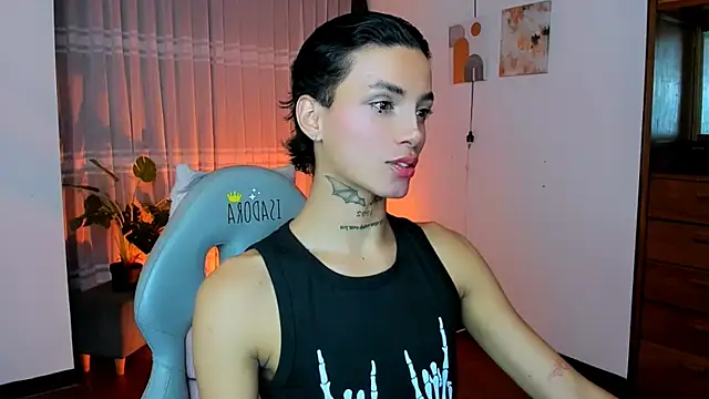Snapshot of nilam_valker chatting on June 10, 12:11 am nilam valker online show from June 10, 12:11 am