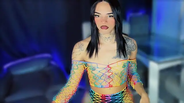 Snapshot of cherry_crushx chatting on March 10, 7:24 am cherry crushx online show from March 10, 7:24 am