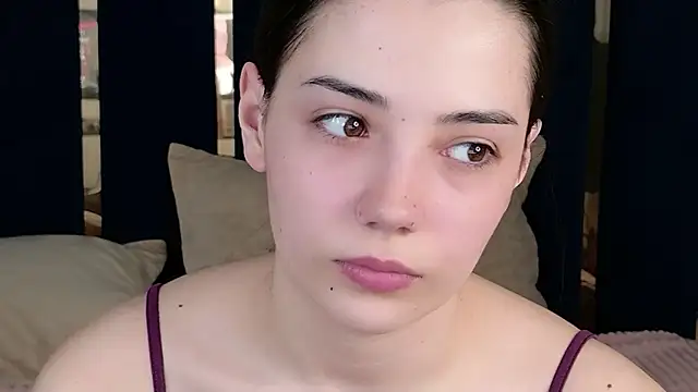 Alice Deleon online show from April 2, 10:46 am