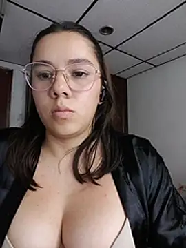 EmmaSulivan online show from July 11, 2:14 am