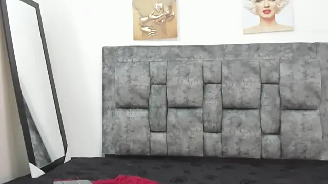 Chloe diamondss online show from March 16, 3:36 am