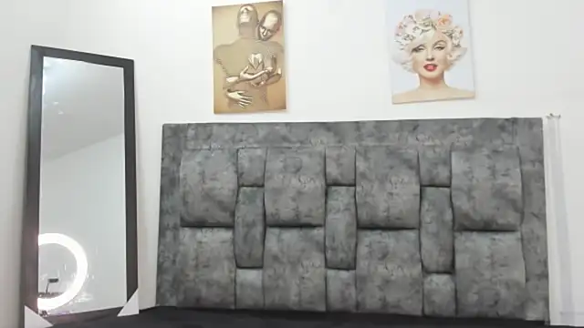 Chloe diamondss online show from March 18, 6:57 am